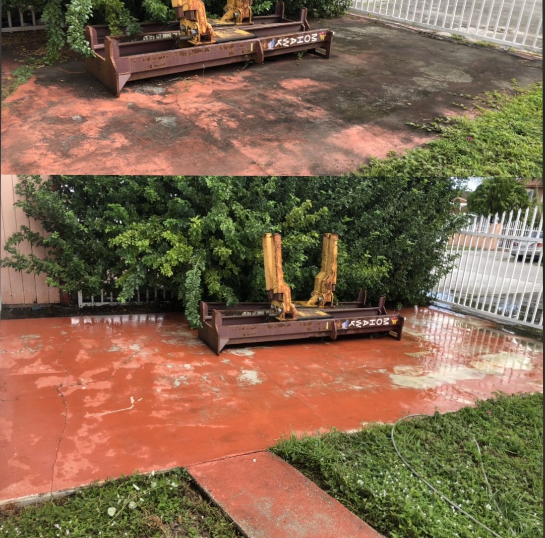 Half-cleaned pavers — the Miami's Finest difference in one frame